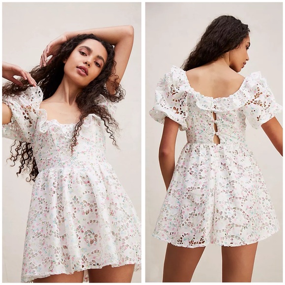 NWT For Love and Lemons Magnolia Mini Dress Eyelet Babydoll Ruffle Fit Flare M - Picture 1 of 15